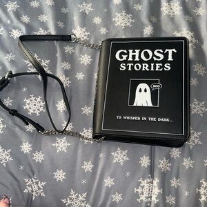 Halloween ghost stories book purse 👻👻👻👻📘📘